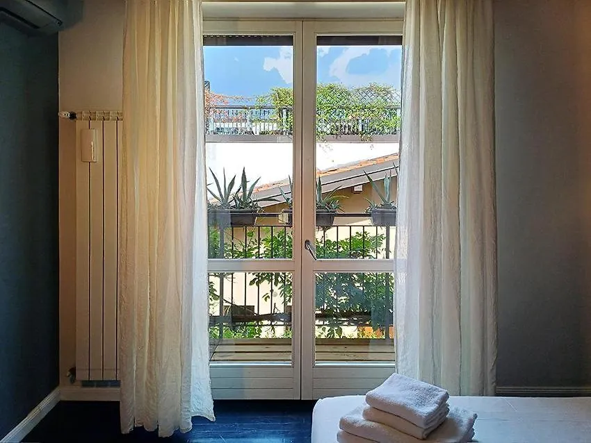 Elegant Stylish House Milano With Garden & Acアパートメント イタリア